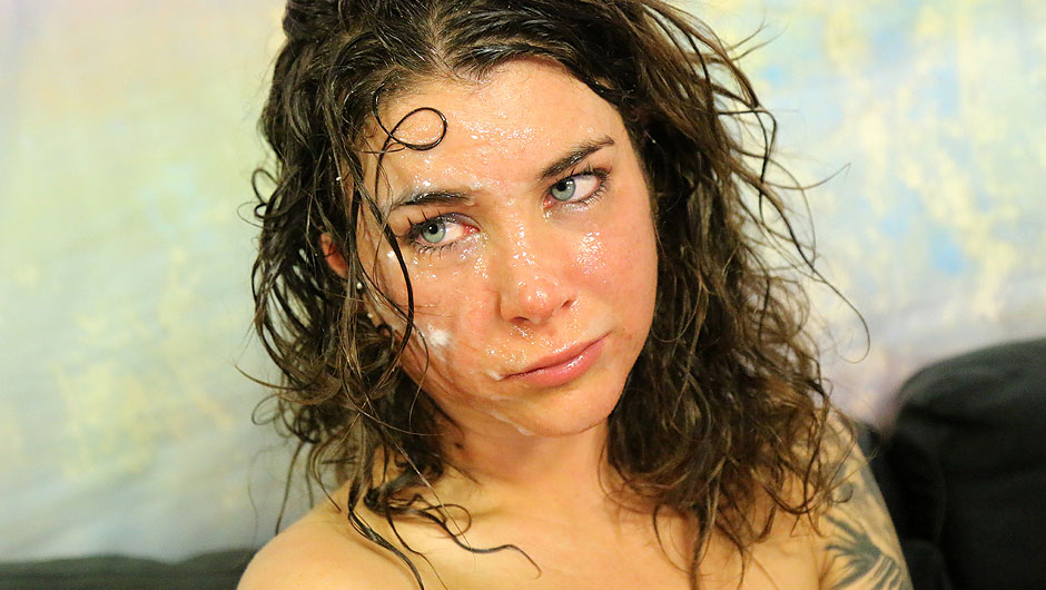 Dubbel pussy penetration pics Abusive deep throat